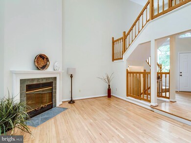 11753 Arbor Glen Way, Reston, VA 20194 - photo 5