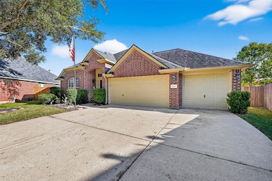 10946 Tattershall Ln, Missouri City, TX 77459 - photo 5