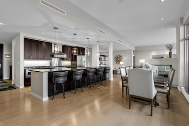 Kitchen & Dining Room