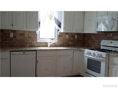 1445 Birch Dr, North Tonawanda, NY 14120 - photo 5