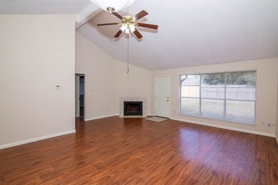 7854 Yellow Pine Dr, Houston, TX 77040 - photo 6