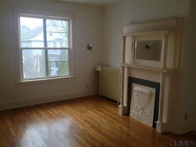 16 Stanwix St, Albany, NY 12209 - photo 5
