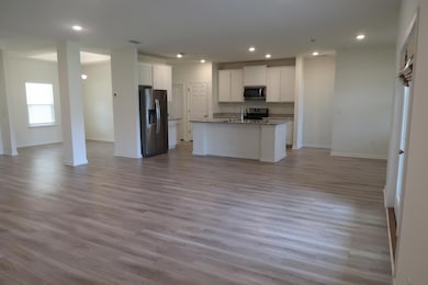 4_Great Room, Dining, & Kitchen
