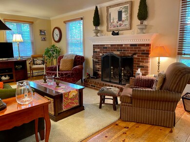 963 Baker Turn, Quechee, VT 05059 - photo 5