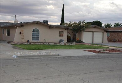 4 bedrooms, 3 bathrooms, Two Master Room