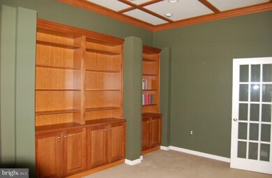 16549 Sparkling Brook Loop, Dumfries, VA 22025 - photo 2