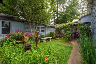 404 8 th Ave-7
