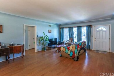 328 S 3rd Ave, Upland, CA 91786 - photo 3