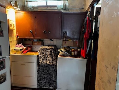 4161 S Church Dr, New Berlin, WI 53151 - photo 3