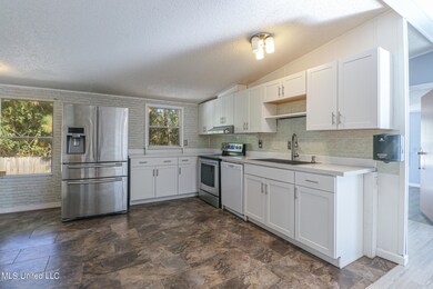 7467 Thompson Road, Long Beachc