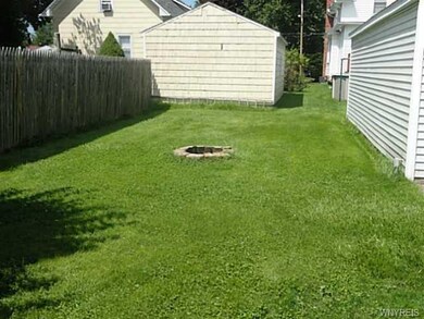 530 Euclid Ave, North Tonawanda, NY 14120 - photo 2