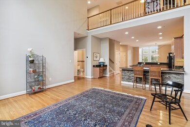 10727 Mcgregor Dr, Columbia, MD 21044 - photo 4