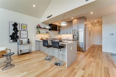 193 Bowers St unit 2, Jersey City, NJ 07307 - photo 4