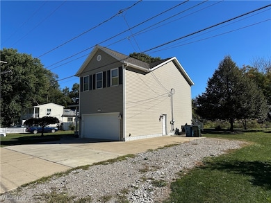 1123 Adams St, Vermilion, OH 44089 - photo 5