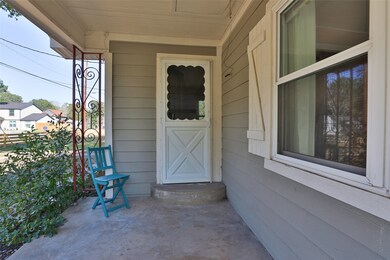 703 Mason St, Tomball, TX 77375 - photo 5