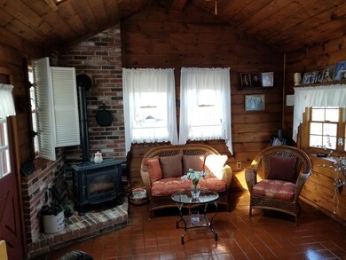 5 Jean St, Blackstone, MA 01504 - photo 2