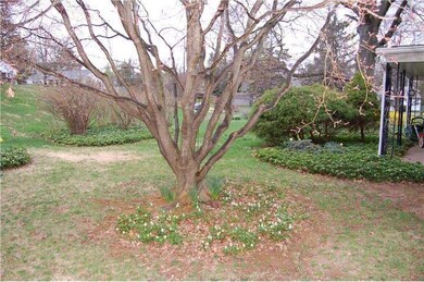 1016 W Heather Rd, Oreland, PA 19075 - photo 5