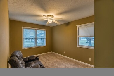 103 A W Mcreynolds, Elkton, KY 42220 - photo 6