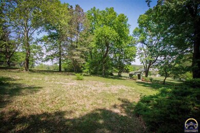 5720 SW 45th St, Topeka, KS 66610 - photo 5