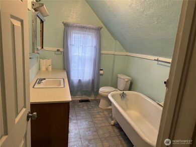 1008 E Denny Way, Seattle, WA 98122 - photo 5