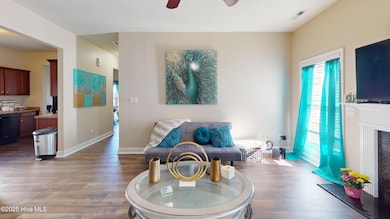 202-Red-Shoulder-Living-Room 2