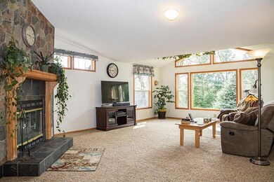 247 Hull Dr, Grants Pass, OR 97526 - photo 5