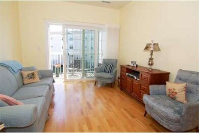 87 Clocktower Dr unit 2302, Waltham, MA 02452 - photo 3