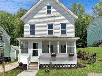 24 Dundee Ave, Hooksett, NH 03106 - photo 2