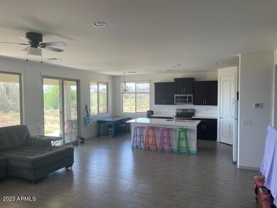Kitchen: Great room