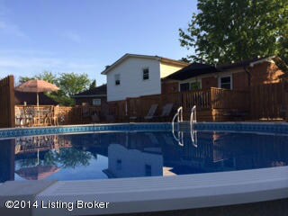 9000 Stockton Ct, Louisville, KY 40291 - photo 4