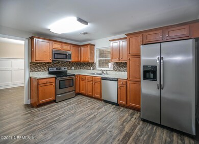 4504 Anvers Blvd, Jacksonville, FL 32210 - photo 5