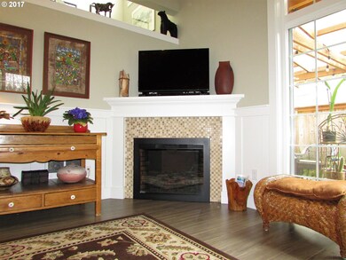 Living Room-Fireplace