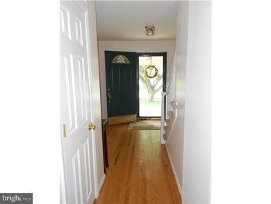 129 Roberts Dr, Somerdale, NJ 08083 - photo 6