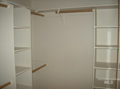 807 Ada Ct, Nampa, ID 83686 - photo 7