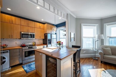 369 Tappan St unit 13, Brookline, MA 02445 - photo 4