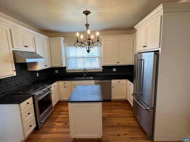 1201 Poplar St unit A, Charlottesville, VA 22902 - photo 3