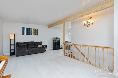 Living Room-20200501-5796