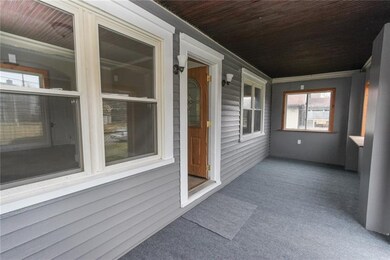 Enclosed sun porch or three season room