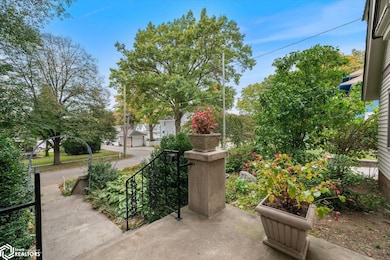 904 N 6th St, Red Oak, IA 51566 - photo 3