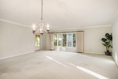 4040 Greenleaf Cir unit 207, Kalamazoo, MI 49008 - photo 6