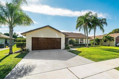 9554 Lancaster Place, Boca Raton, FL 33434 - photo 2