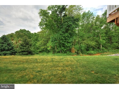 153 W Harmony Dr, Pottstown, PA 19464 - photo 7