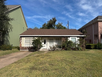 4432 Dorothy St, Bellaire, TX 77401 - photo 2