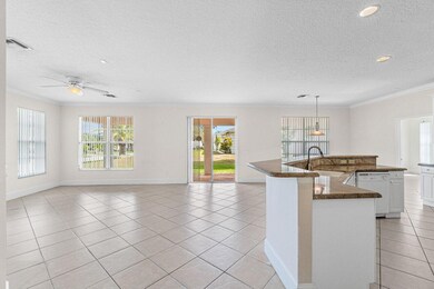 6550 Massachusetts Dr, Lake Worth, FL 33462 - photo 5