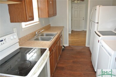 310 Forrest Ave, Savannah, GA 31404 - photo 5