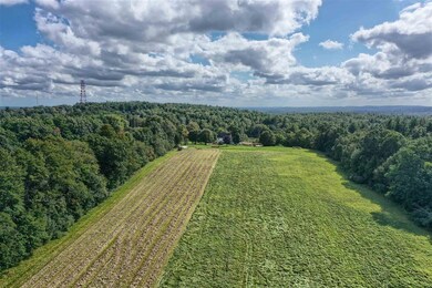 611 Haverhill Rd, Chester, NH 03036 - photo 2