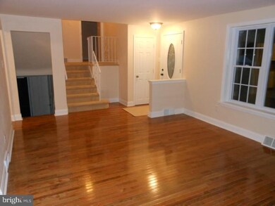 99 Sullivan Rd, Wayne, PA 19087 - photo 4