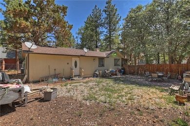 428 Maple Ln, Sugarloaf, CA 92386 - photo 2
