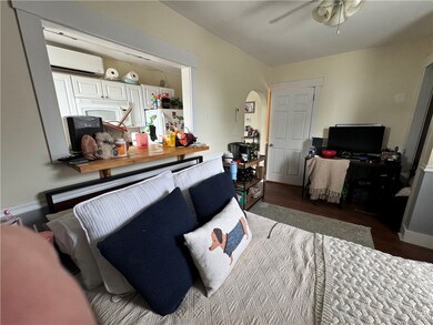 38 Freebody St unit 201, Newport, RI 02840 - photo 3