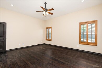 3636 Illeana St, Edinburg, TX 78539 - photo 7